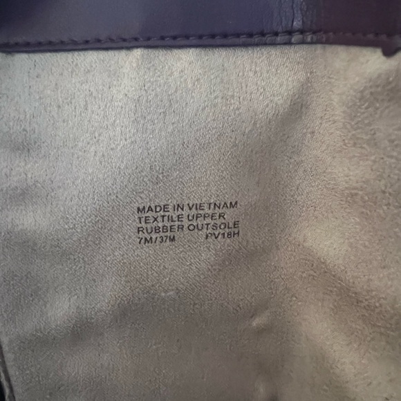 New Michael Kors Suede Boots - Picture 2 of 5